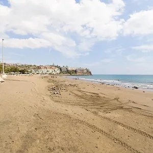 Homeforguest Modern In San Agustin 2 Min From The Apartment